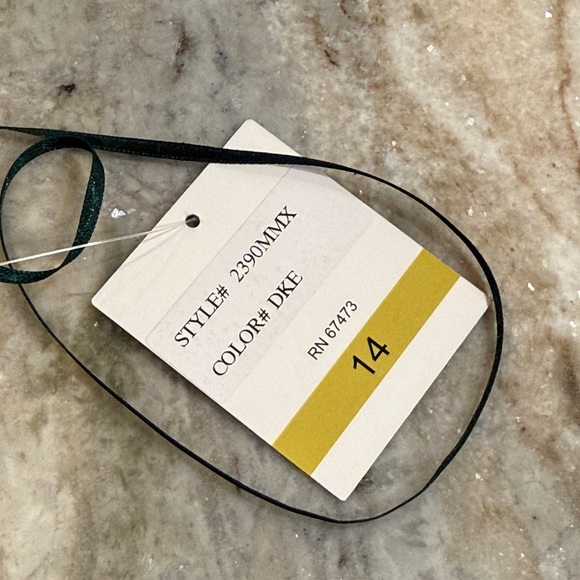 NWT Women’s JUST TAYLOR emerald green satin feel halter midi dress- Size 14 - Picture 9 of 10